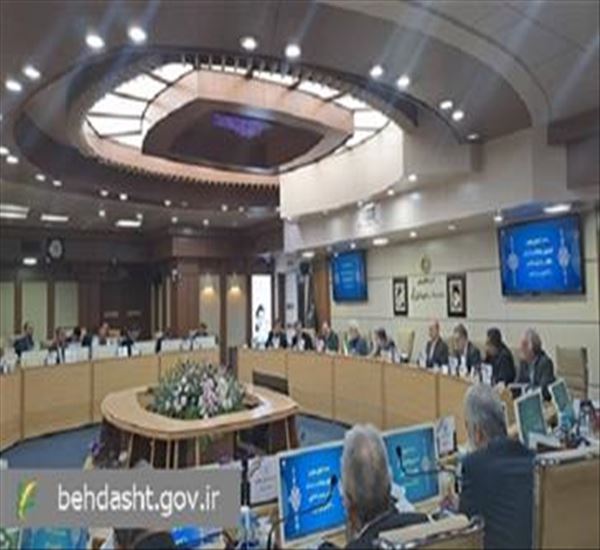 تقدیر کمیسیون بهداشت مجلس از فداکاری‌های کادر درمان در جریان تجاوز ۱۲روزه صهیونیست‌ها / بررسی چالش‌های حوزه سلامت در نشست مشترک