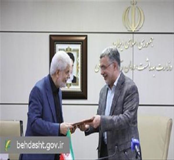 جامعه پزشکی در جنگ ۱۲ روزه افتخار آفرید/ دغدغه‌های سلامت مردم با تعامل مجلس و وزارت بهداشت پیگیری می‌شود